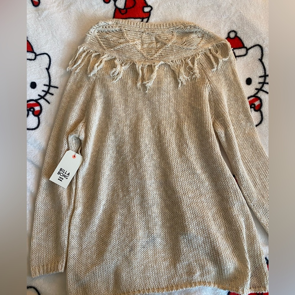 NWT Billabong fringe sweater - Picture 4 of 4